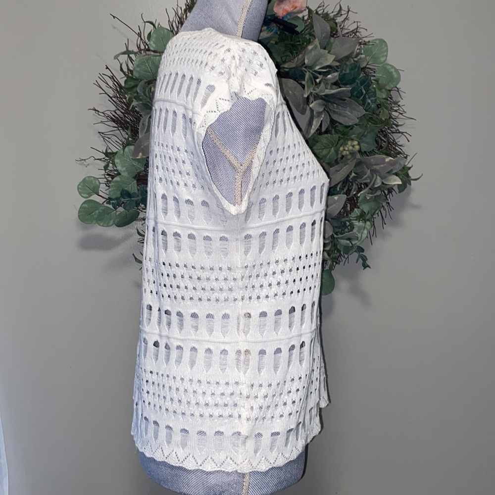 Elementz Sheer white sweater vest. Very lightweight size PM - Picture 4 of 14
